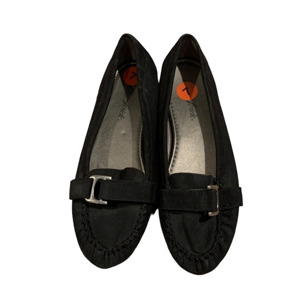 Life Stride Slip on Loafers Black size 7 - Picture 1 of 8